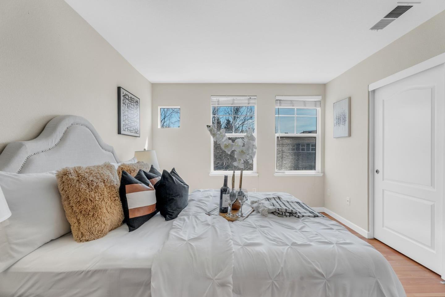 700 Mesa CIR