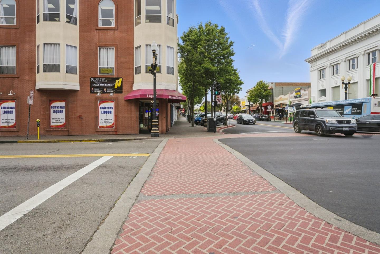301 Grand Avenue
