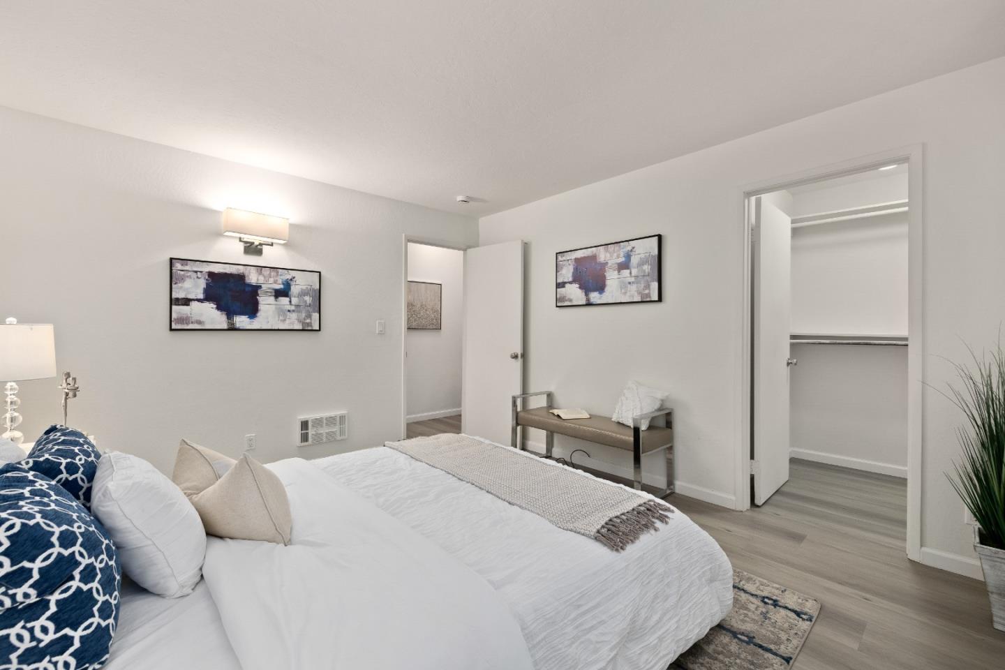 1 Appian Way 715-11