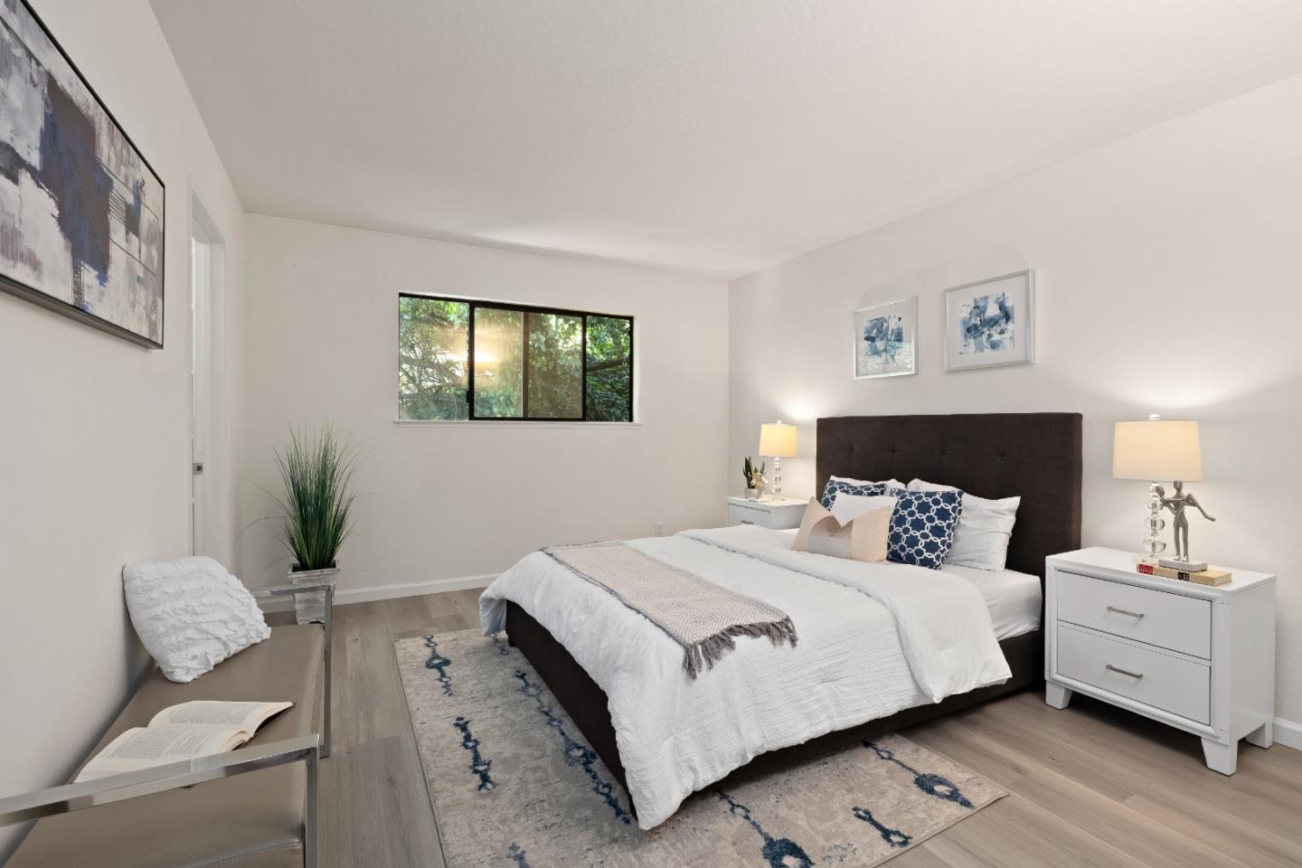 1 Appian Way 715-11