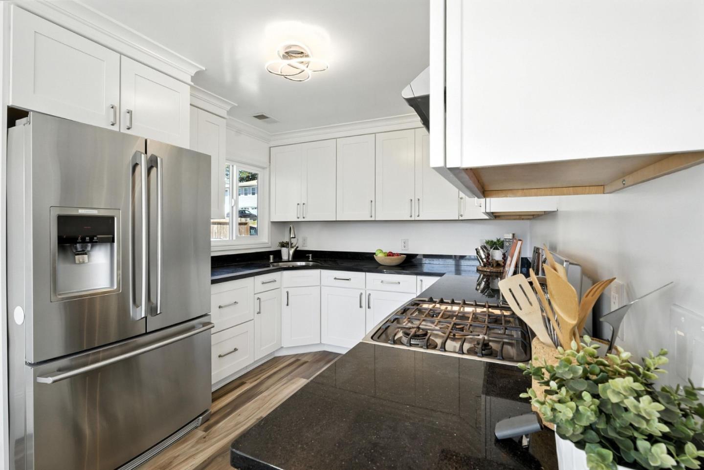 2621 Heather Lane