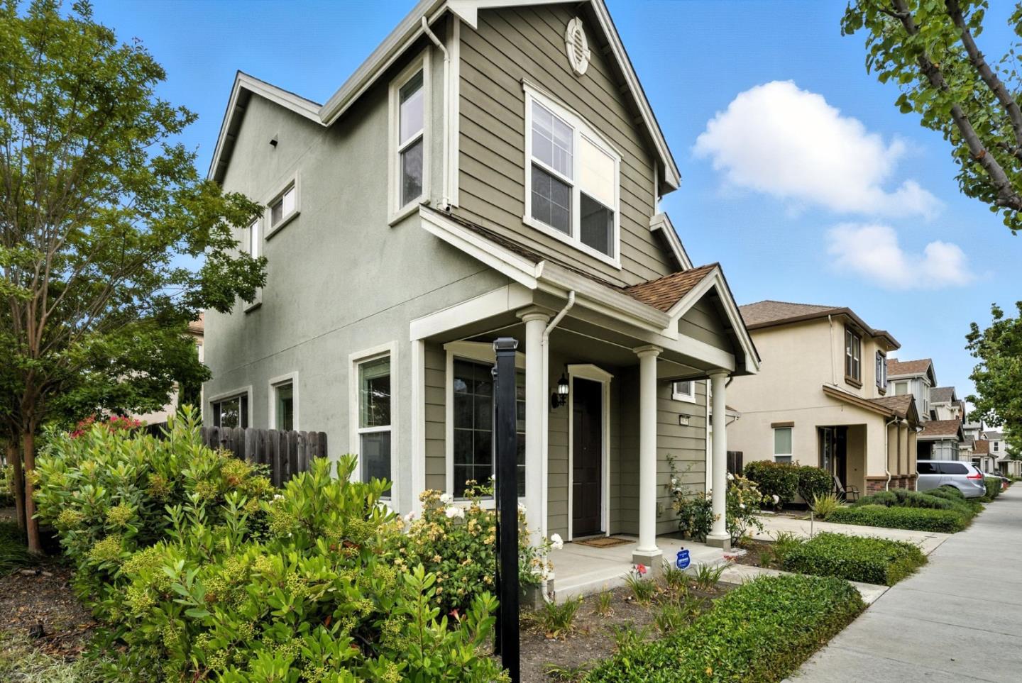 9445 Clemente Drive