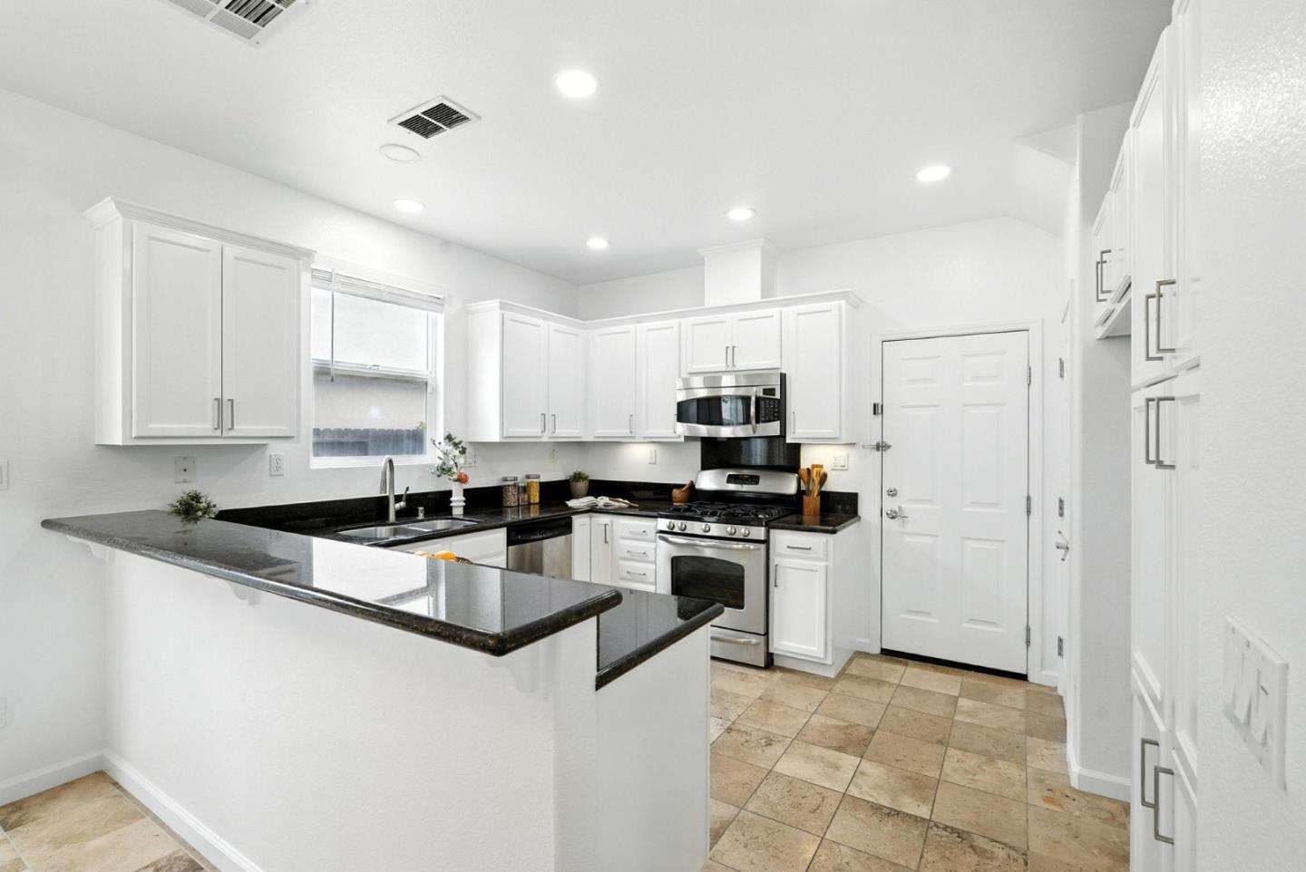 9445 Clemente Drive