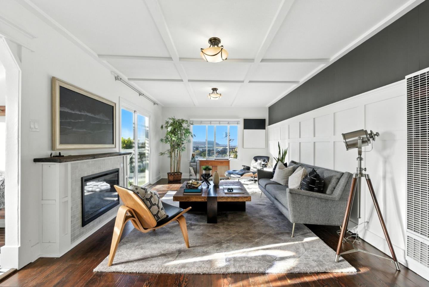 35 Mono Street