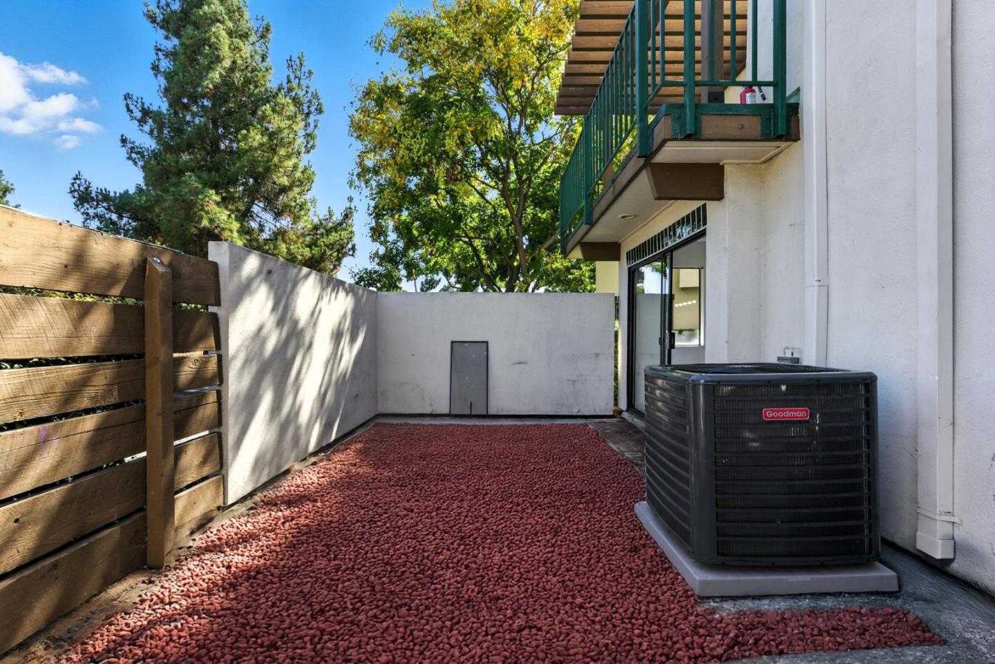 25 Bud Court