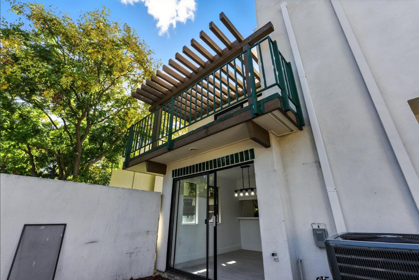 25 Bud Court