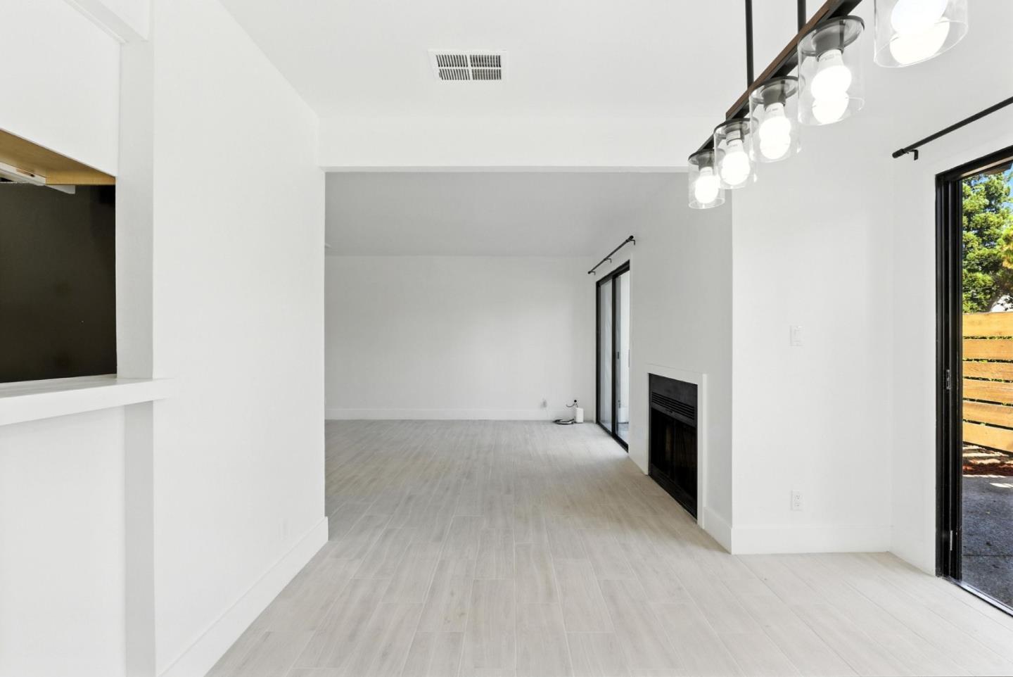 25 Bud Court