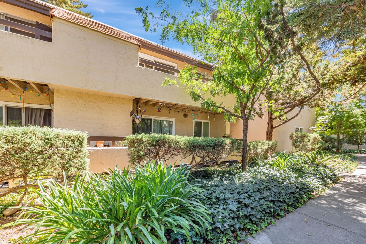285 Tradewinds Drive 6