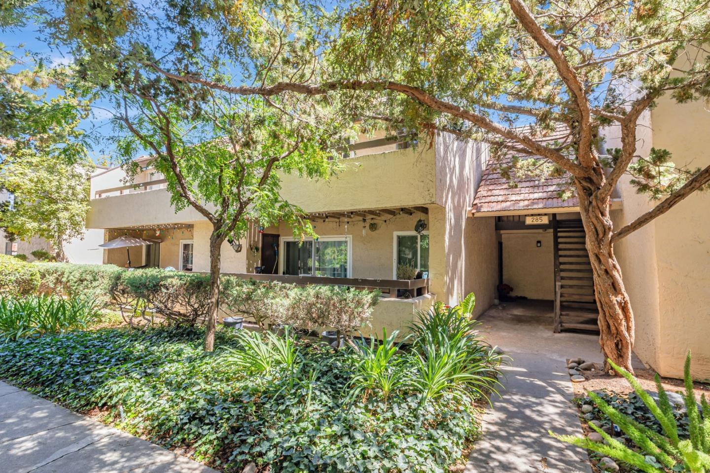 285 Tradewinds Drive 6