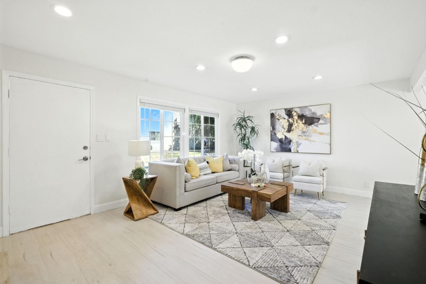 27726 Del Norte Court