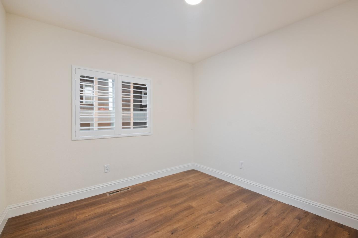 64 Franciscan Drive Unit: 17
