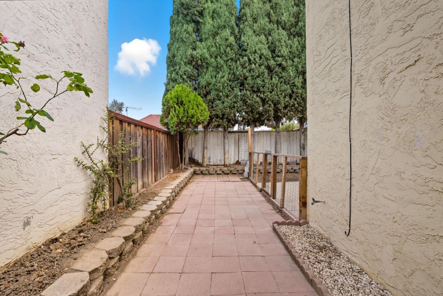 1860 Home Gate Drive