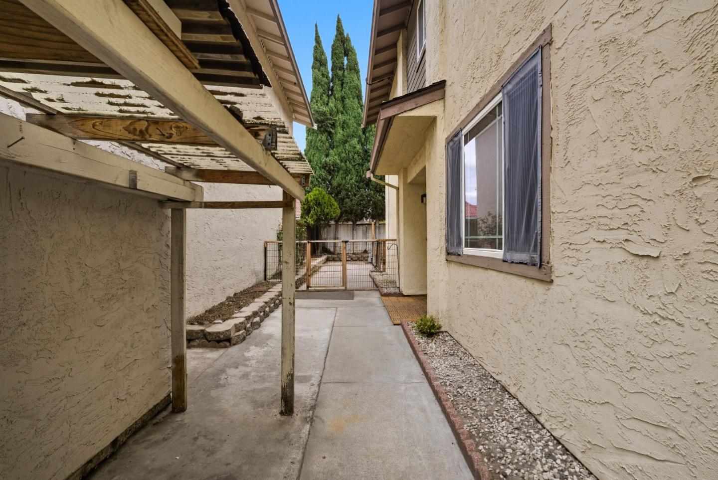 1860 Home Gate Drive