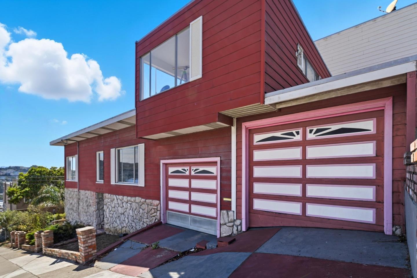 401 Orizaba Avenue