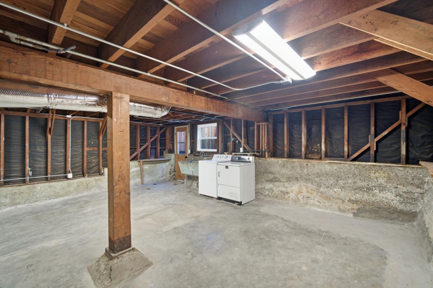 561 Winchester Street