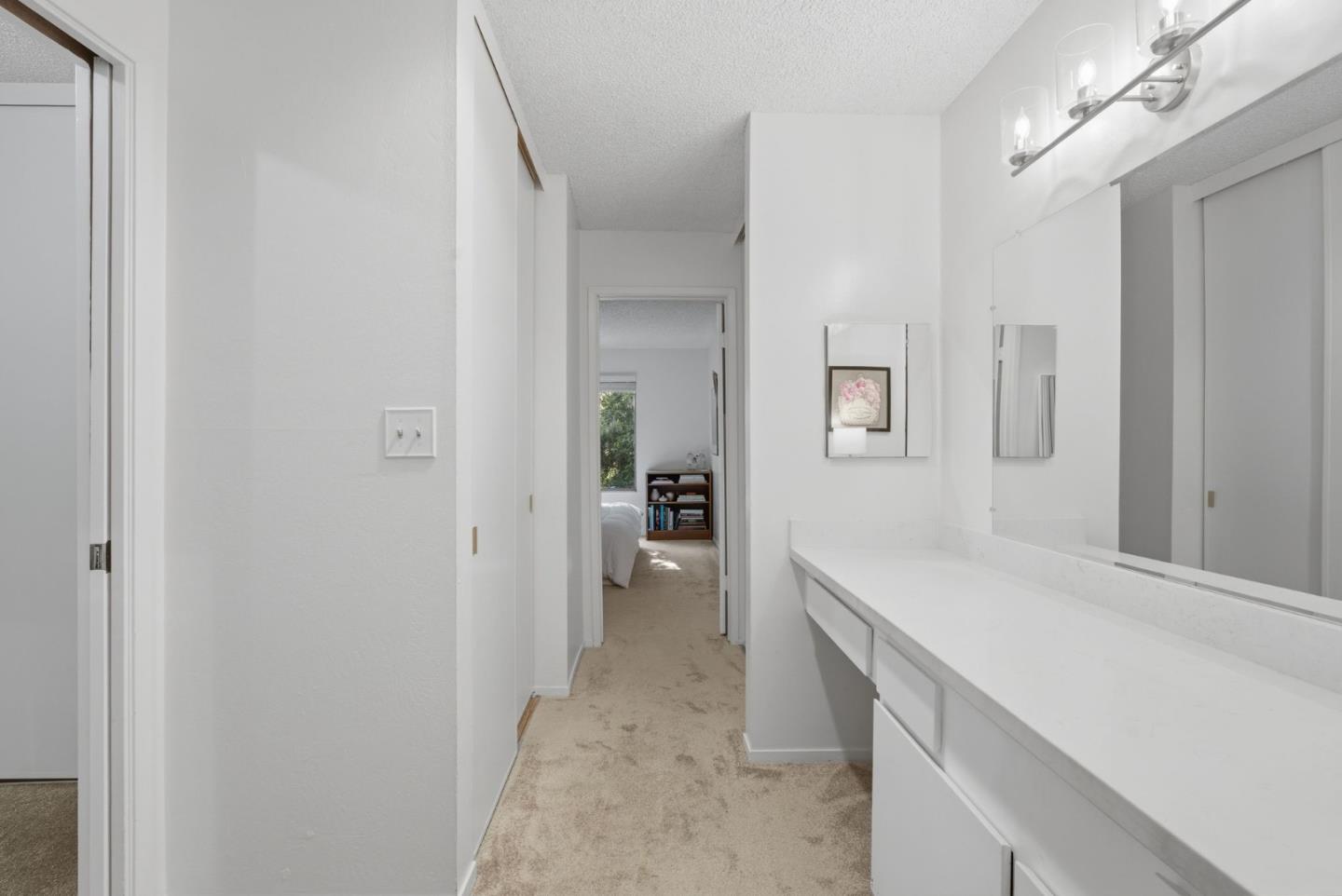 955 Shorepoint Court 200