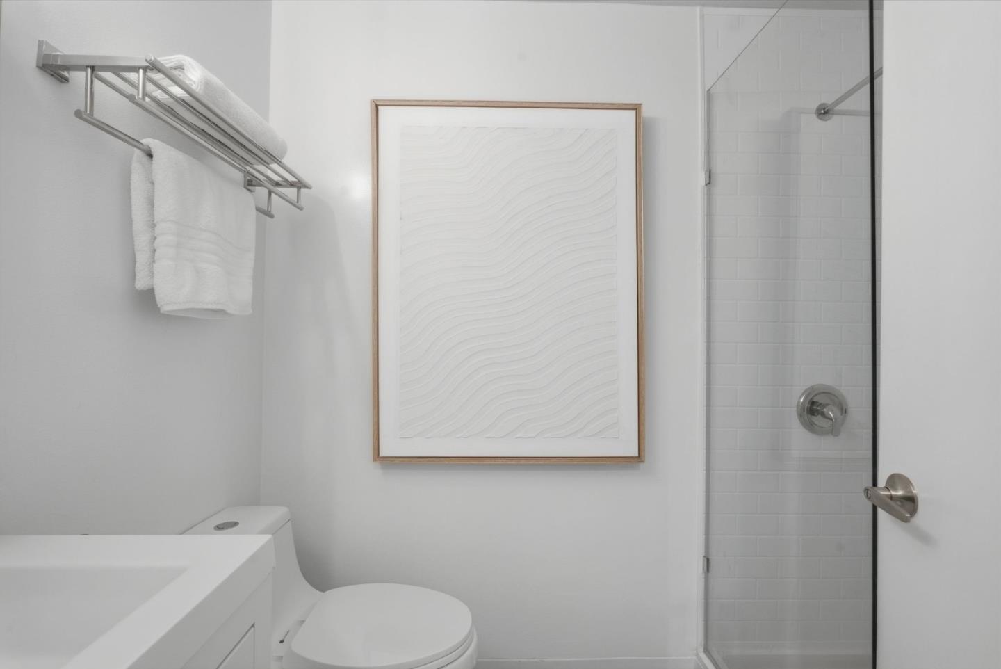 955 Shorepoint Court 200