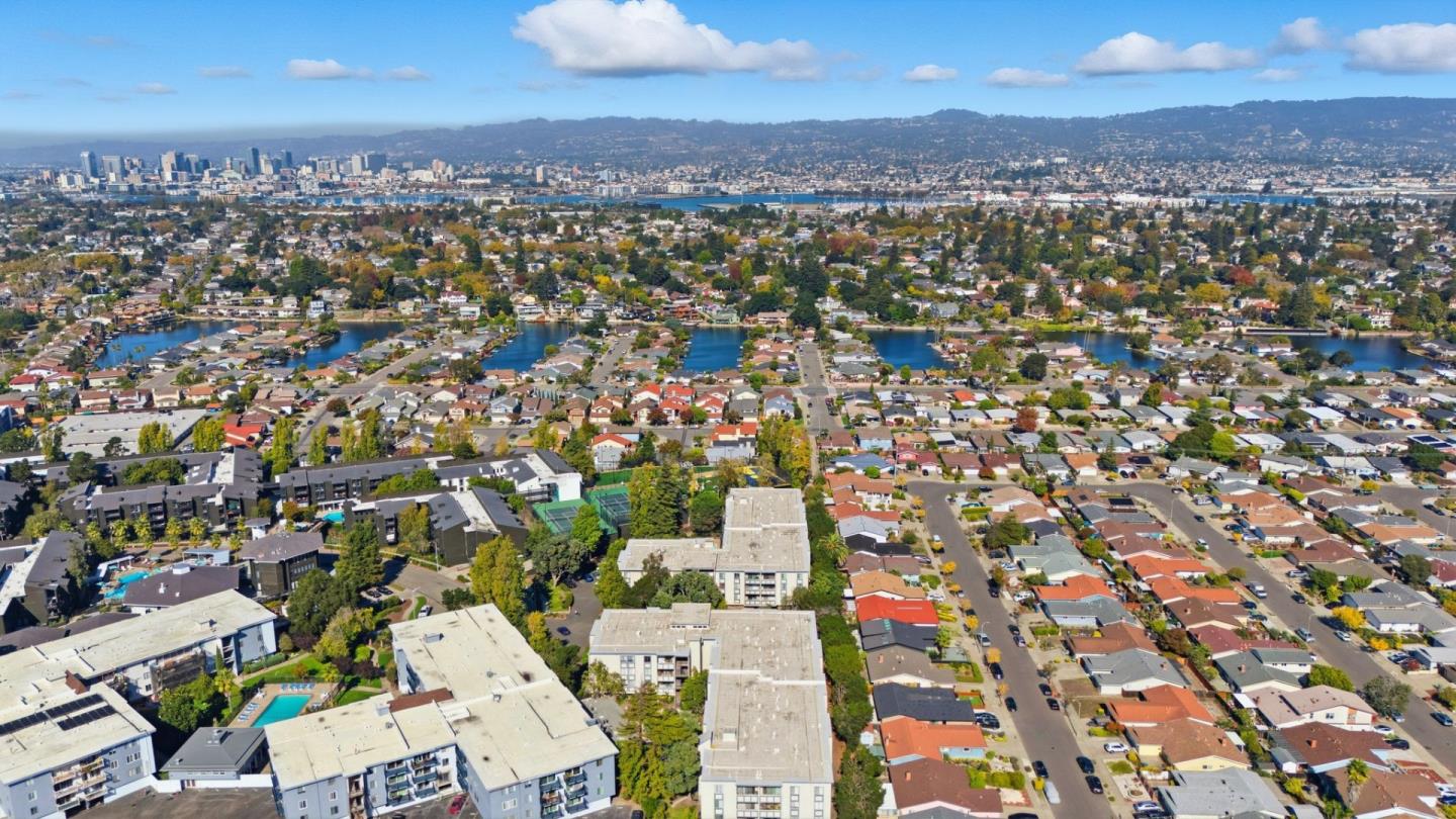 955 Shorepoint Court 200