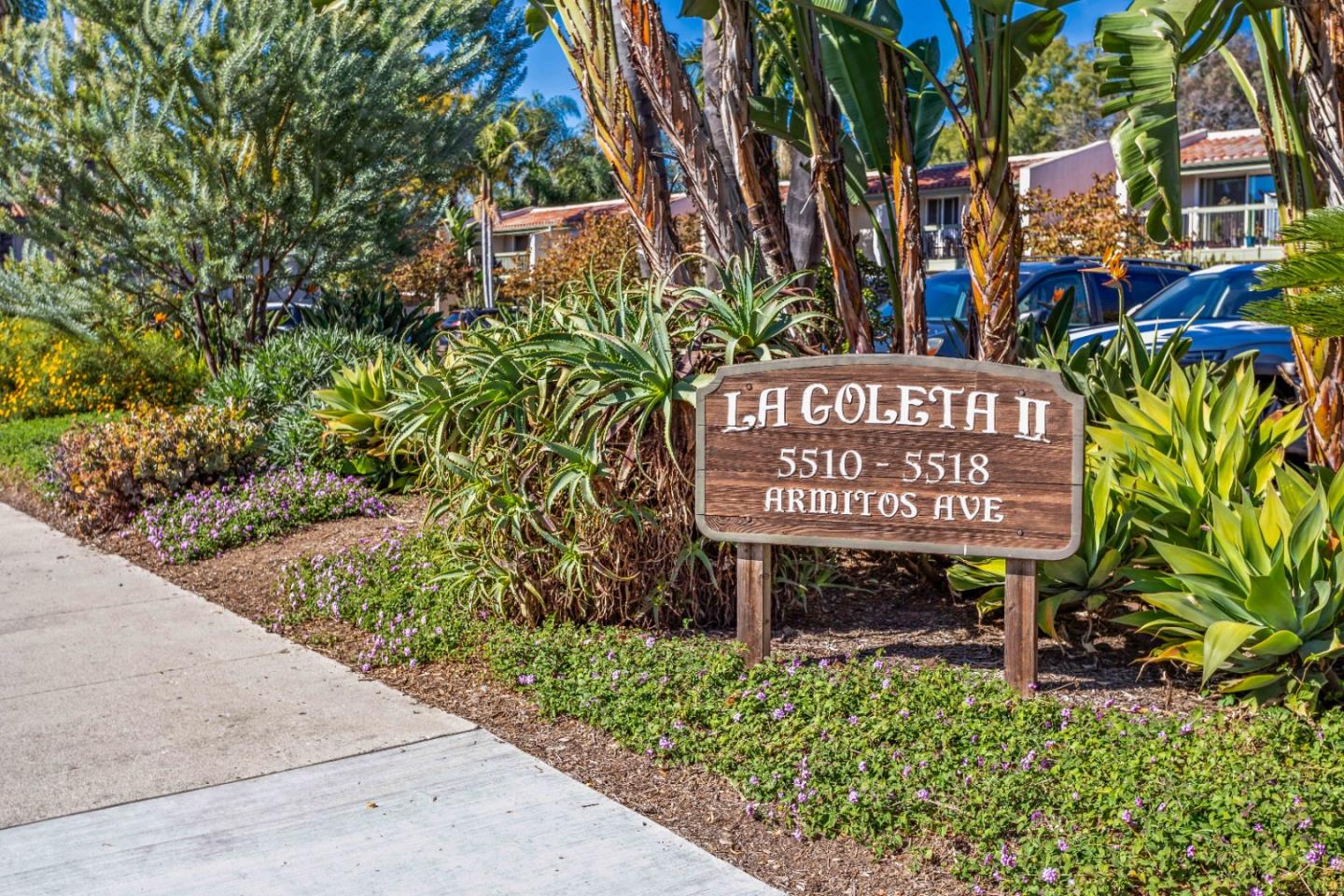 5510 Armitos Avenue 1