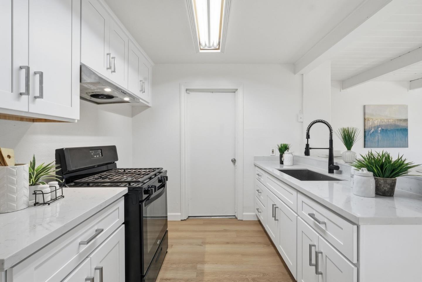 2744 Capistrano Street