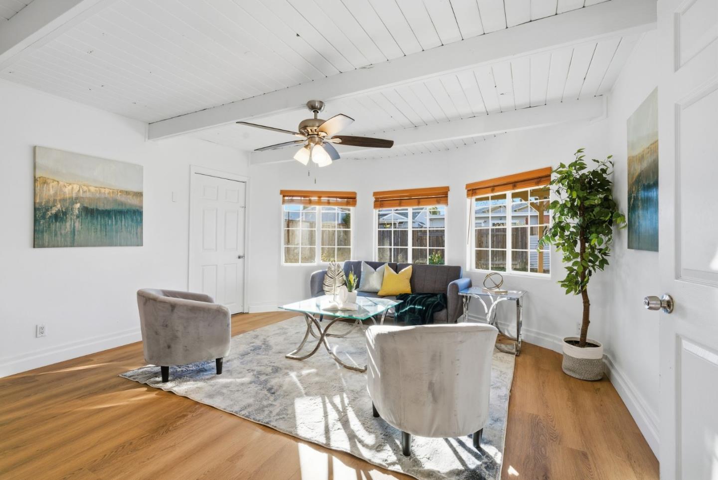 2744 Capistrano Street