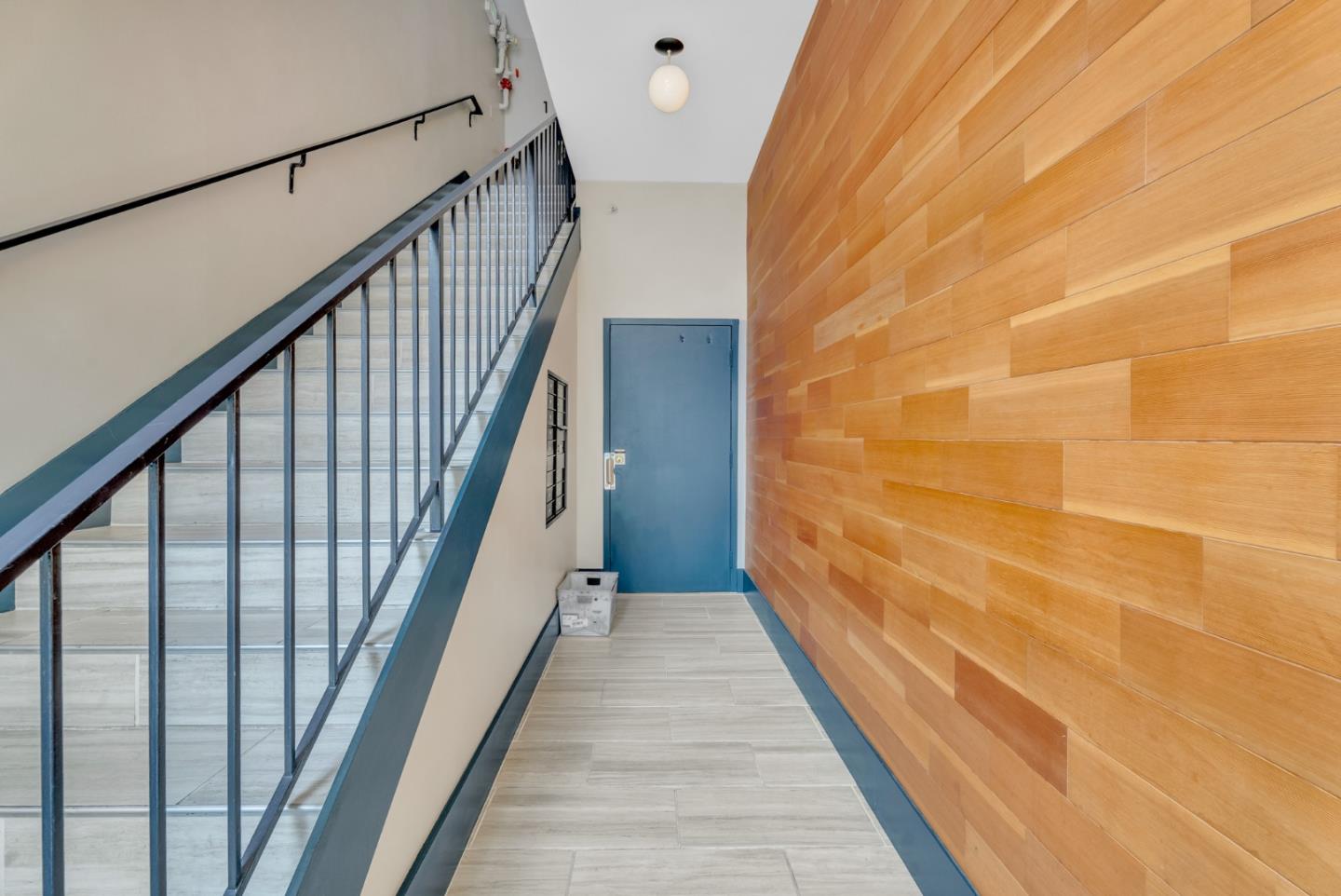 1930 Mission Street 4