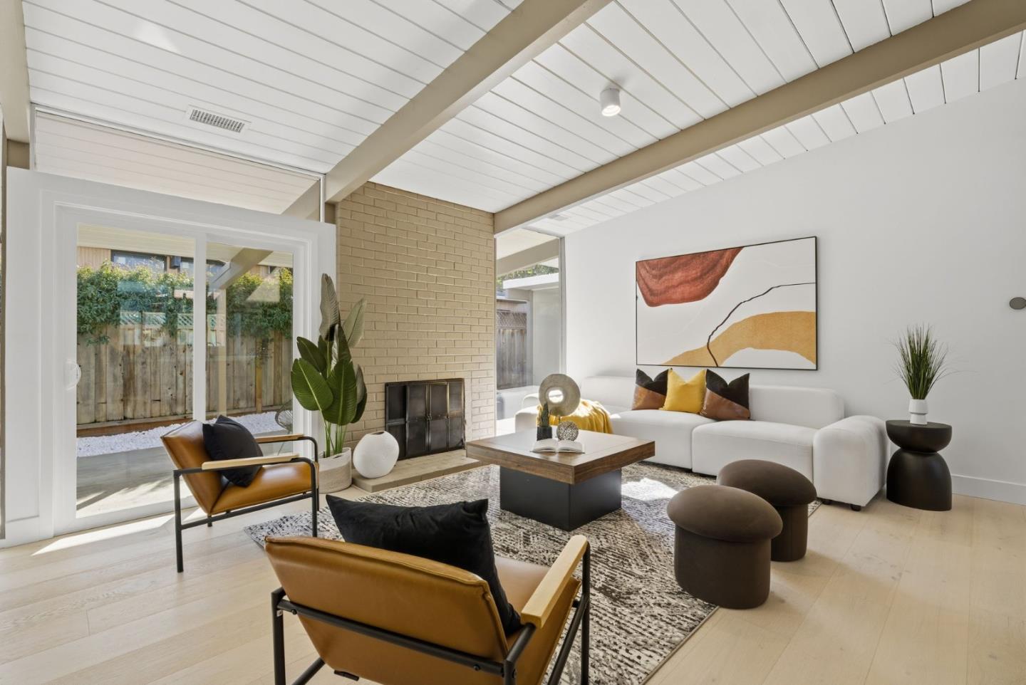 1622 Eleanor Drive