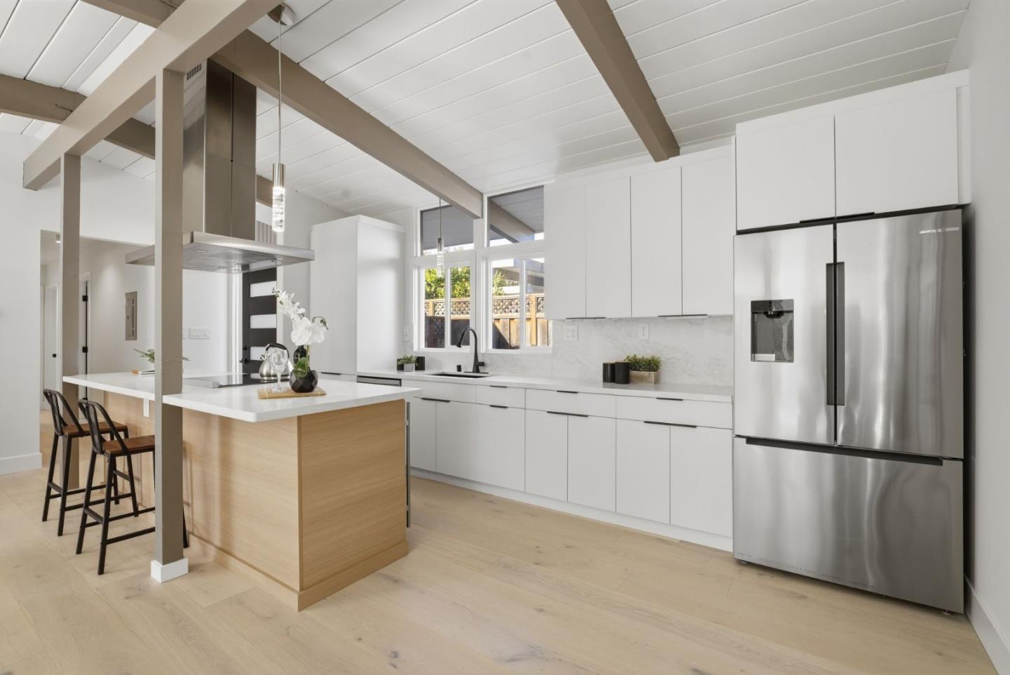 1622 Eleanor Drive
