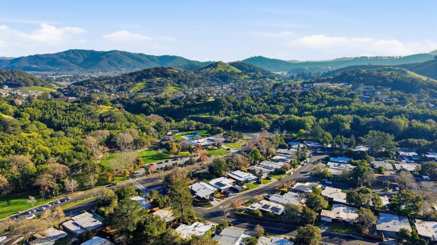 2212 Juniperberry Drive