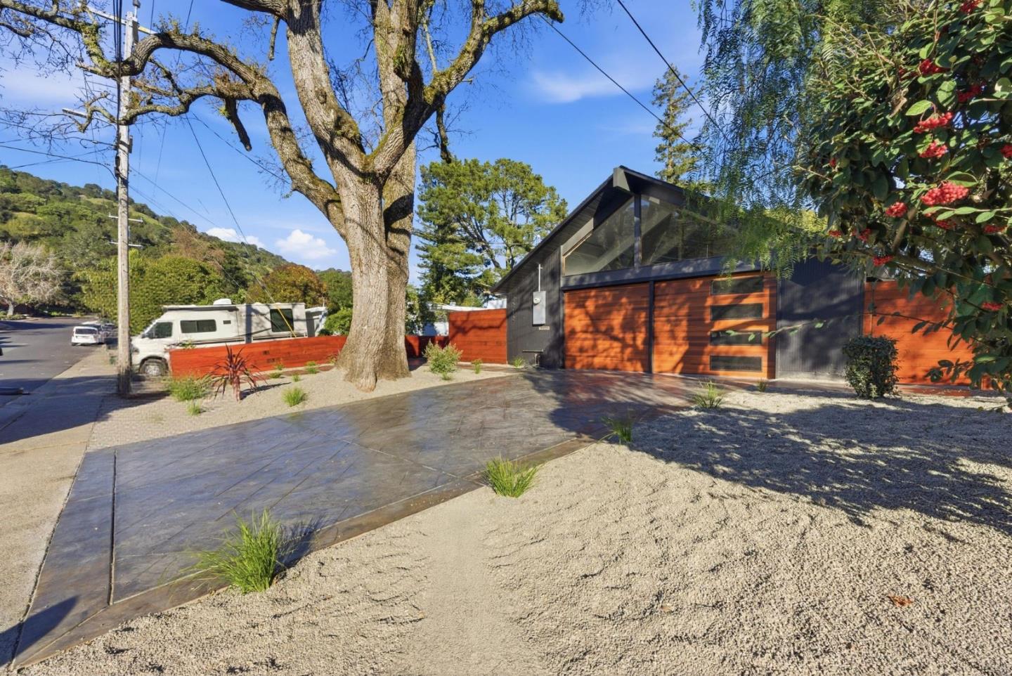 2212 Juniperberry Drive