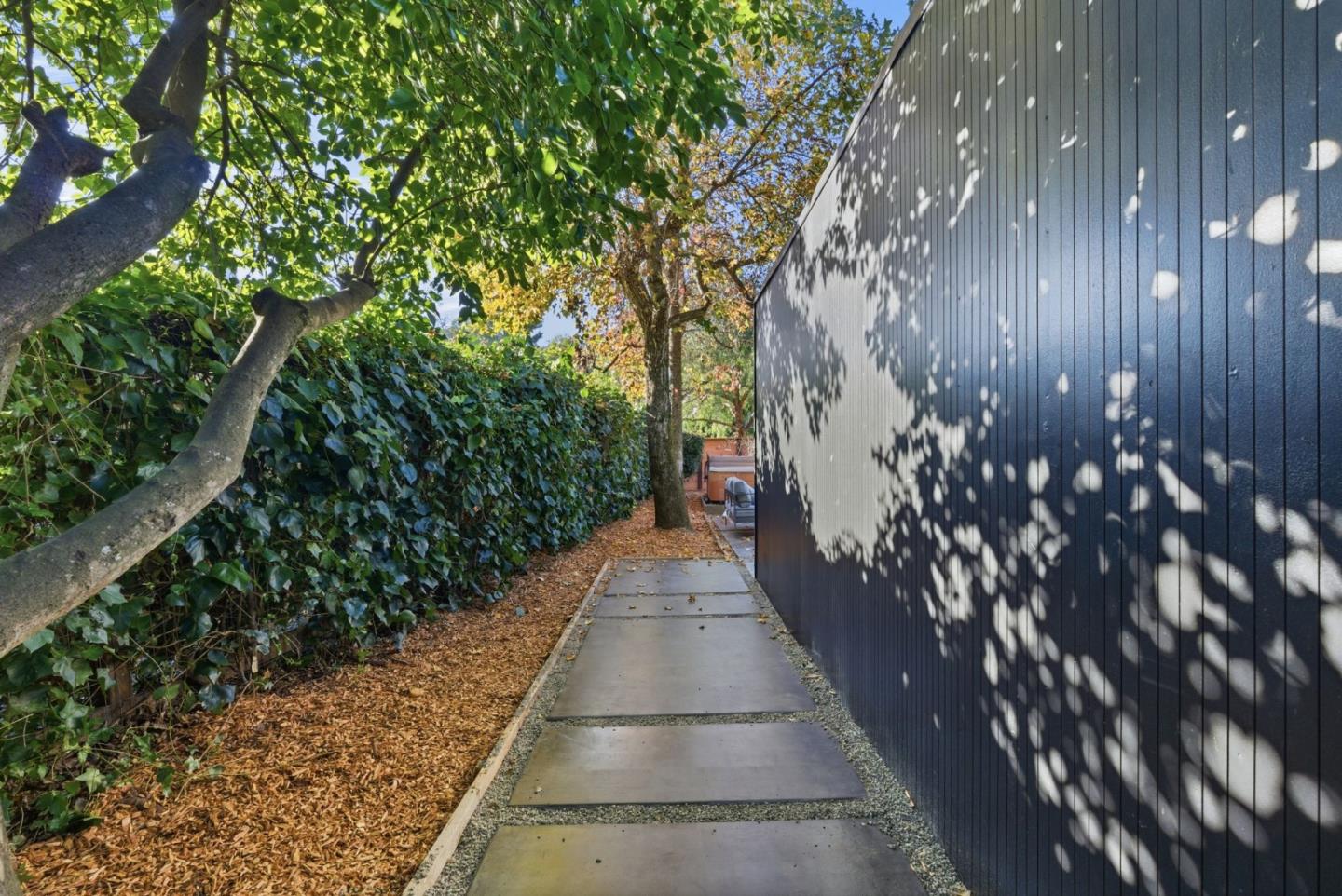 2212 Juniperberry Drive