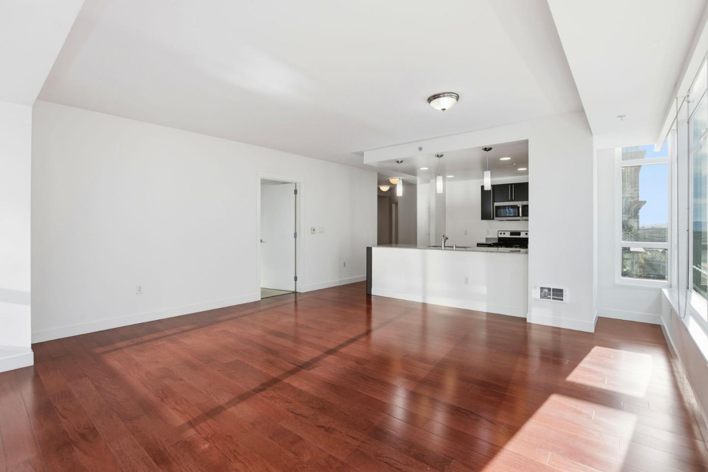 1160 Mission Street 613