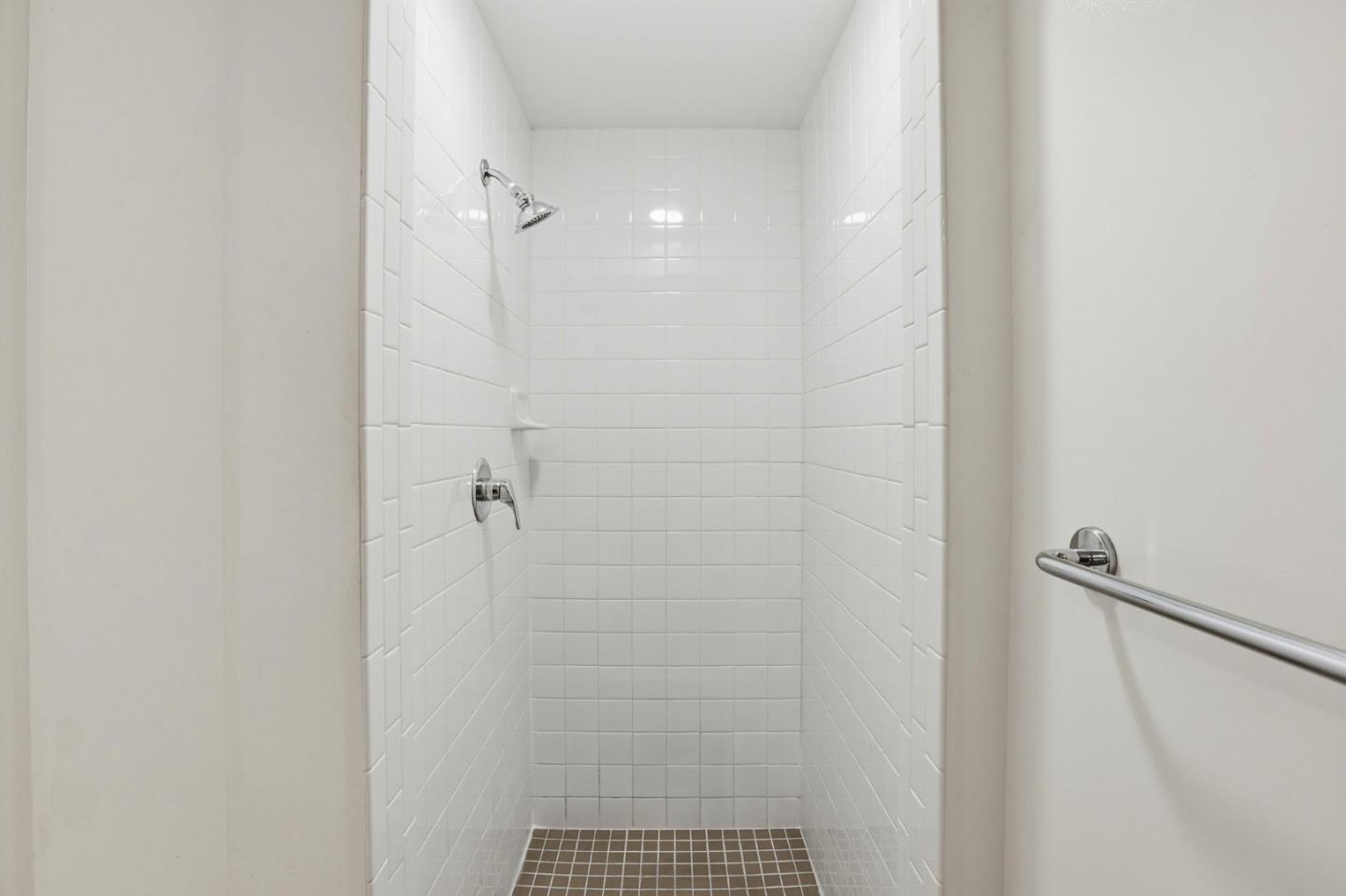 1160 Mission Street 613