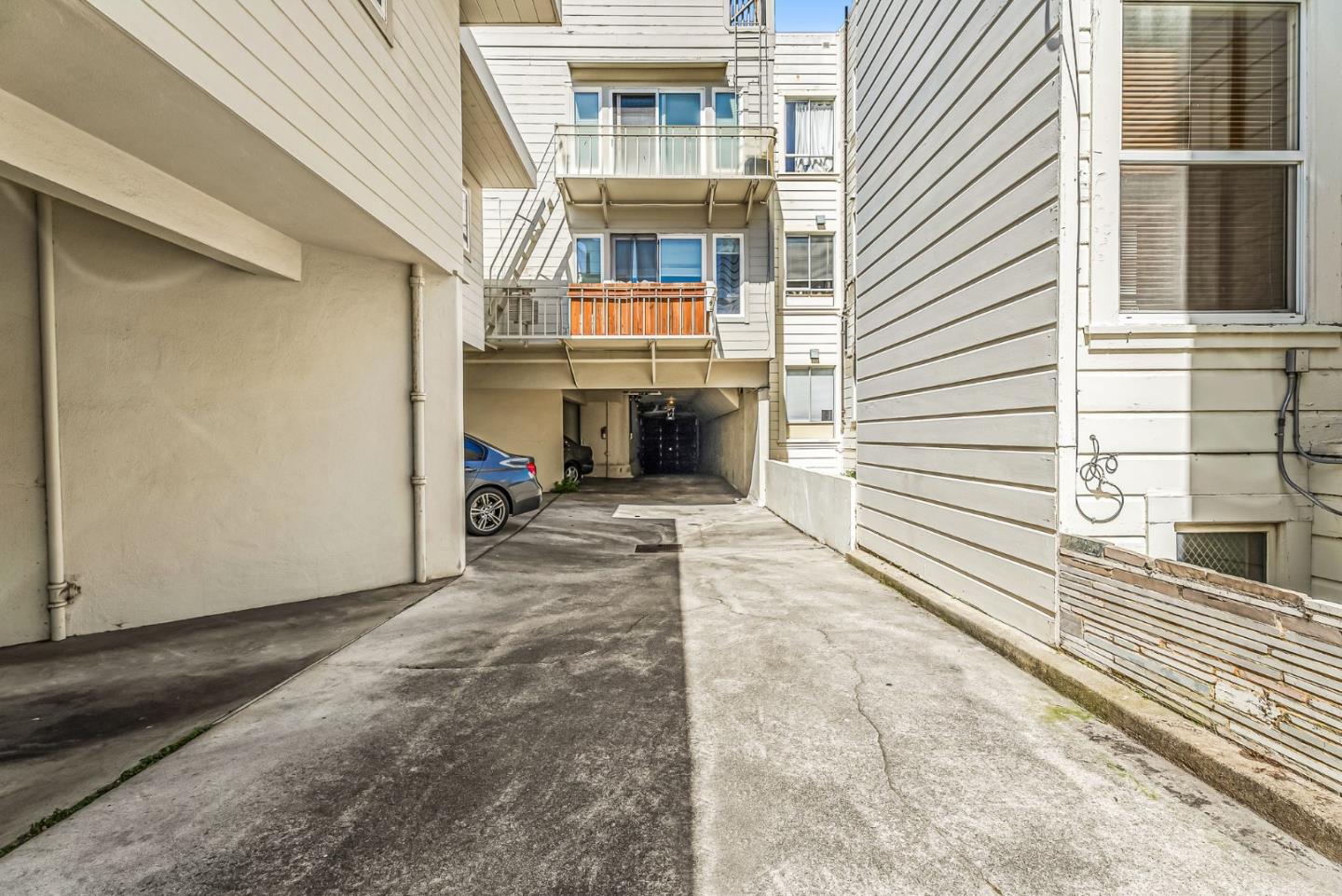 733 Chestnut Street 7