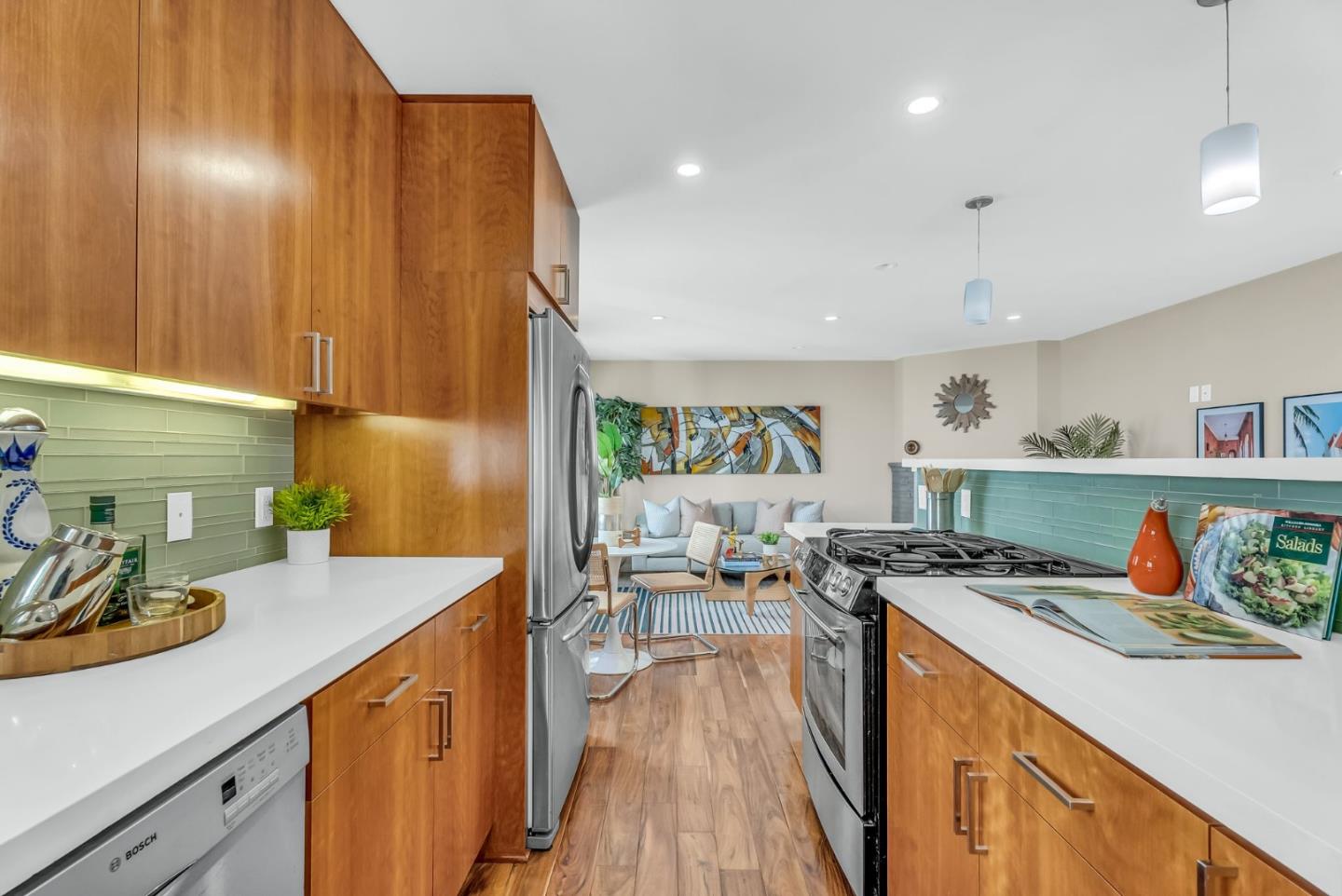 733 Chestnut Street 7