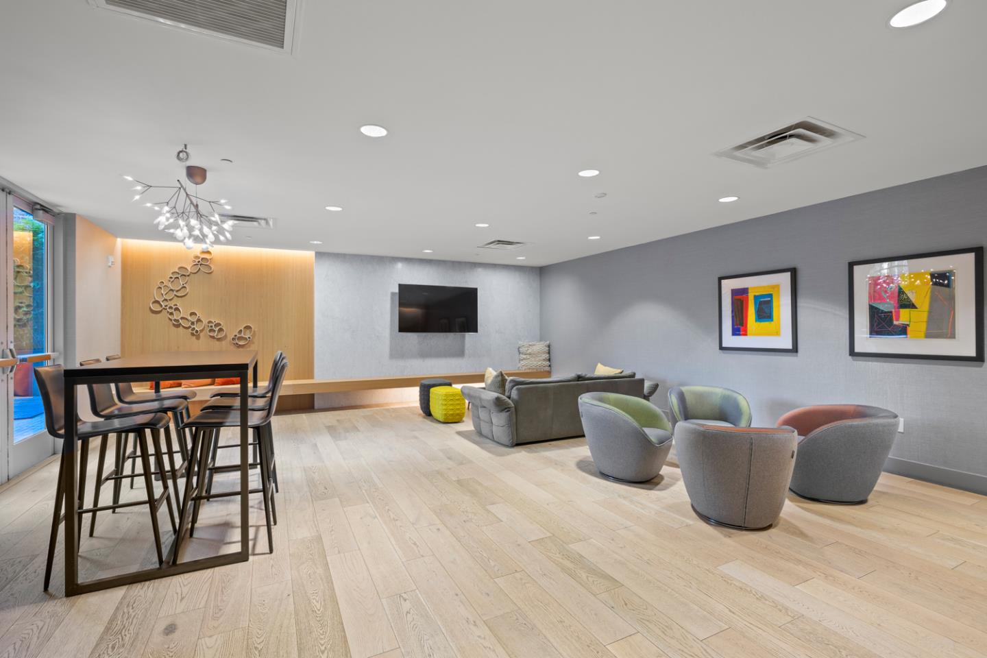 99 Rausch Street 202