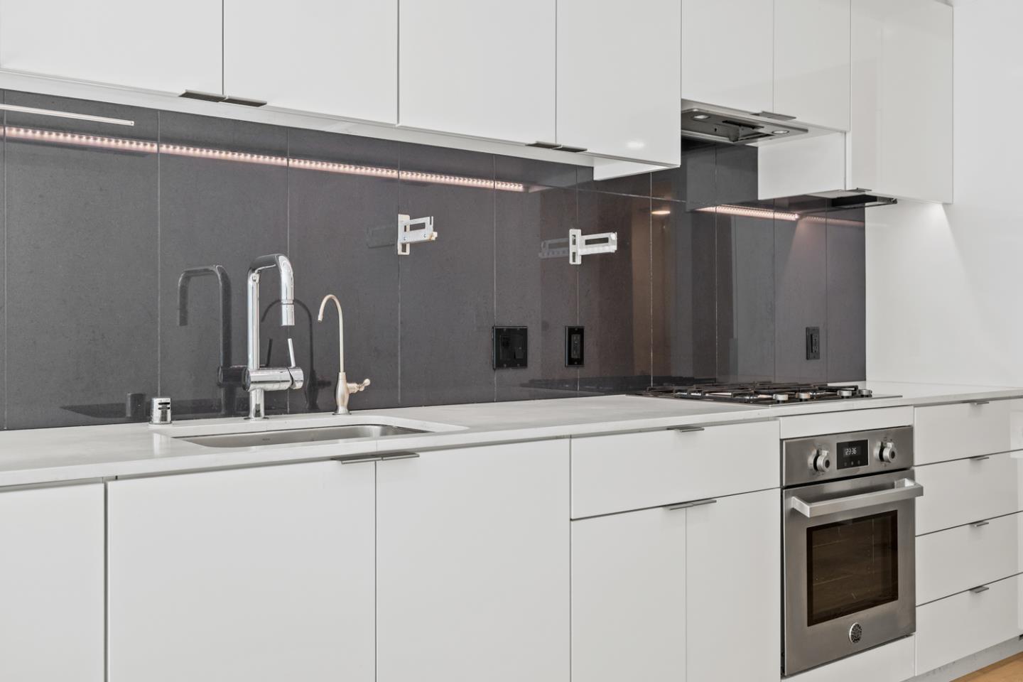 99 Rausch Street 202