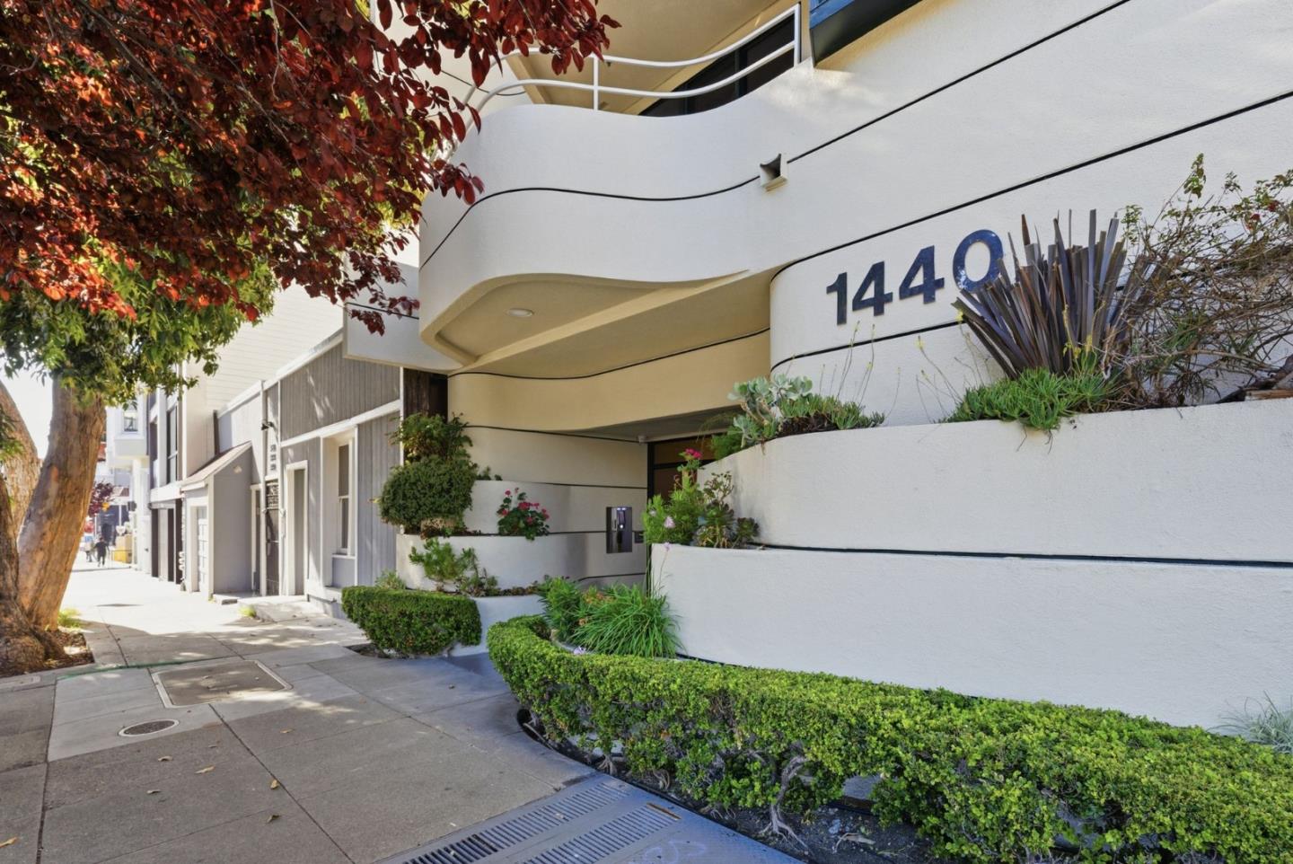 1440 Broadway 307