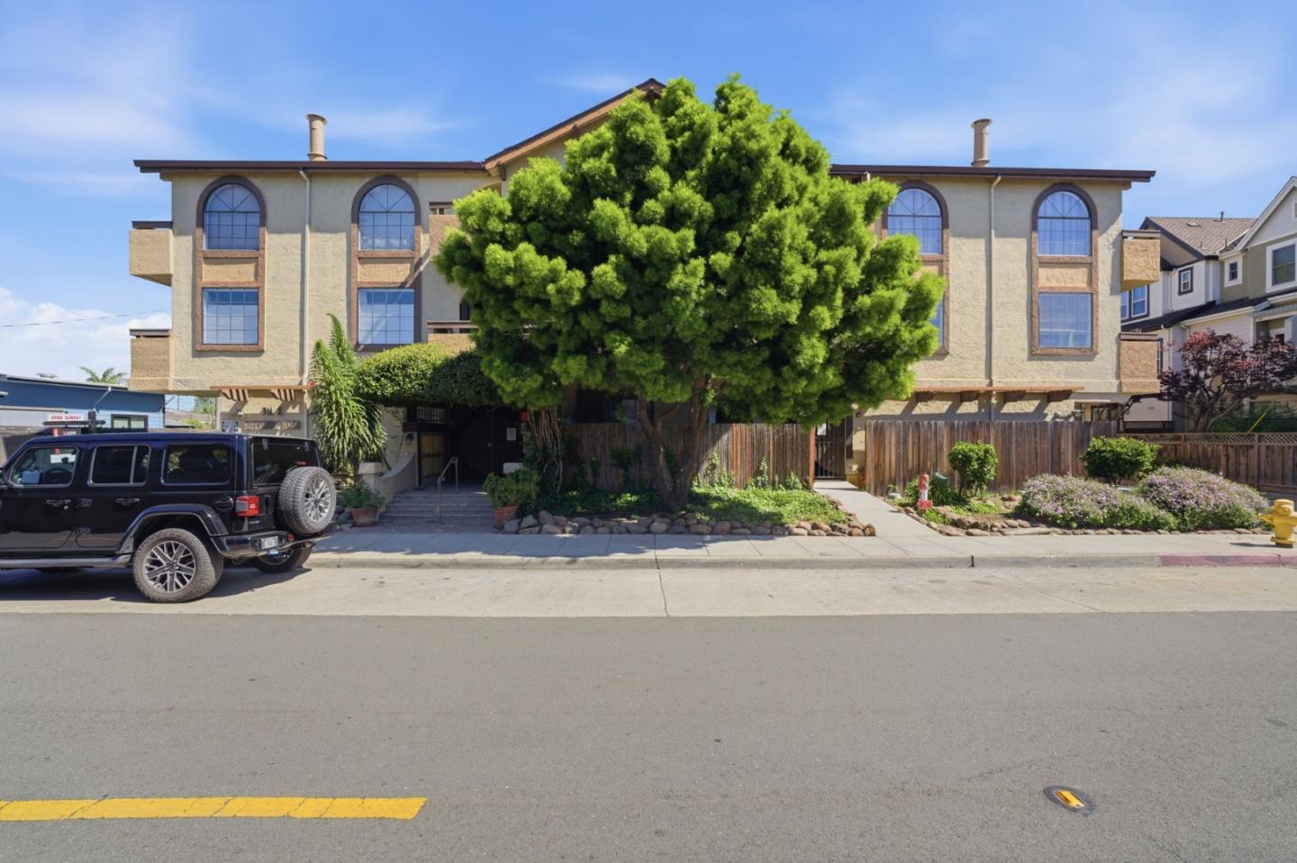 711 South Bayshore Boulevard 6