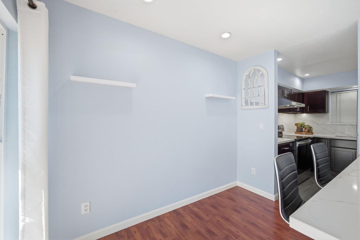 711 South Bayshore Boulevard 6