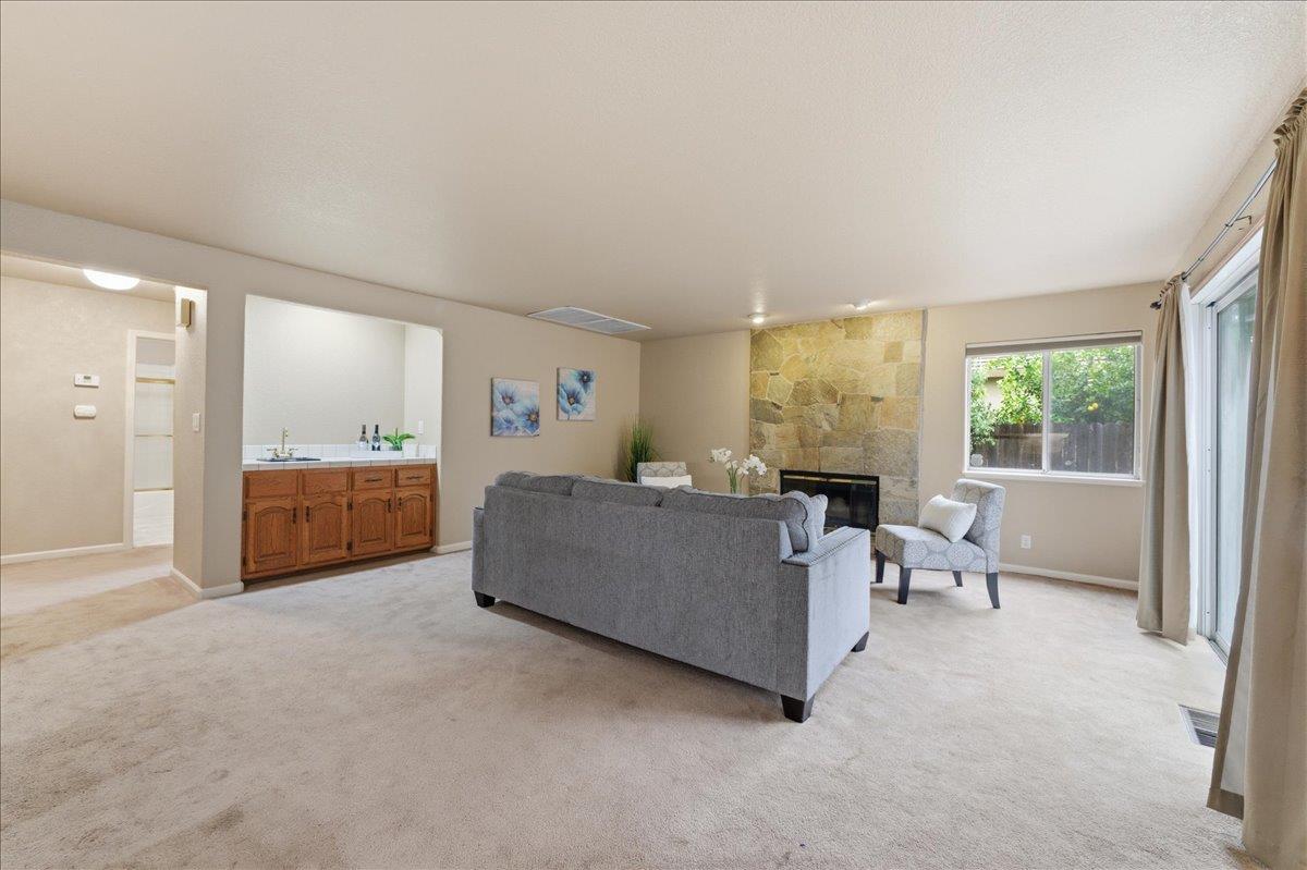 3426 Glen Ellen Drive