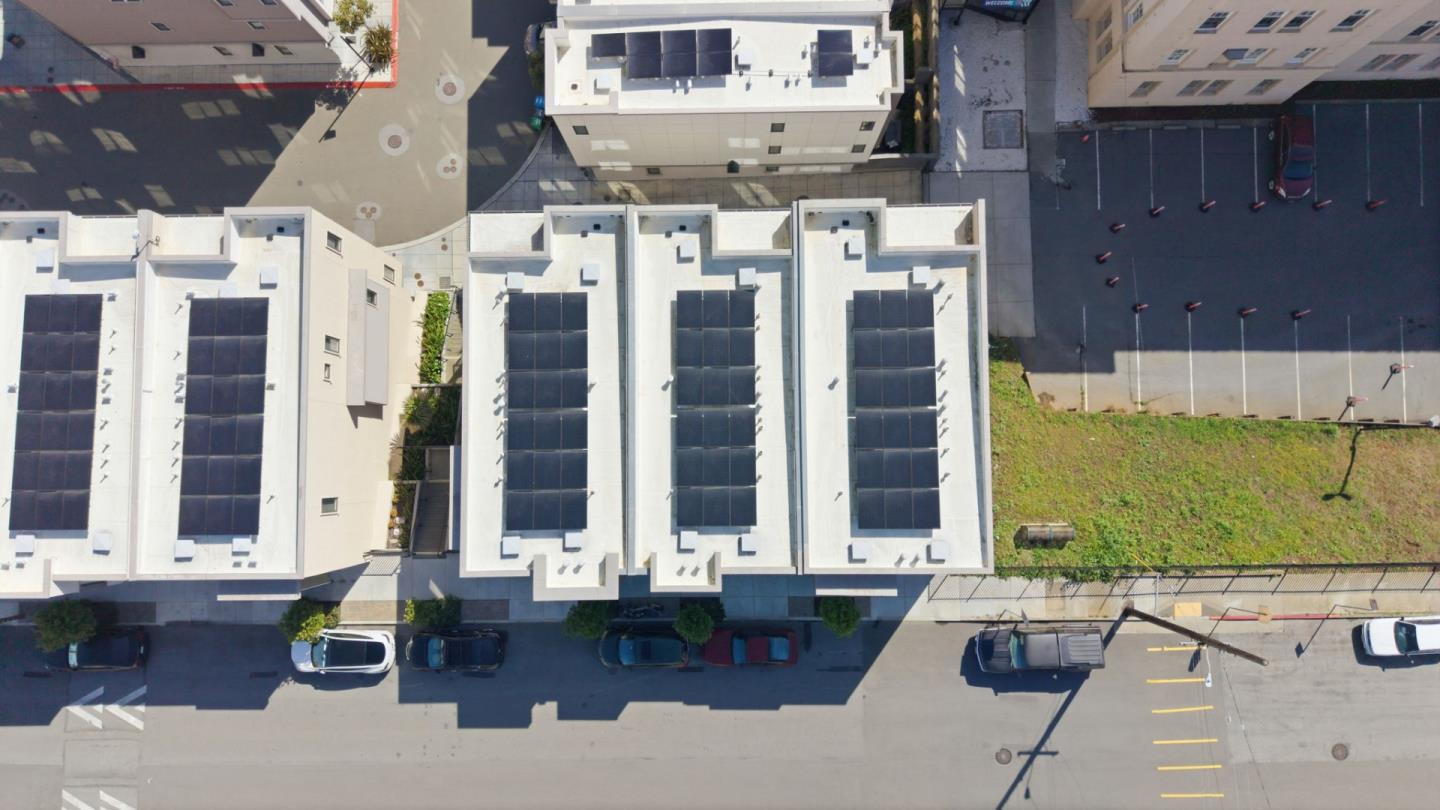 493 Cambridge Street