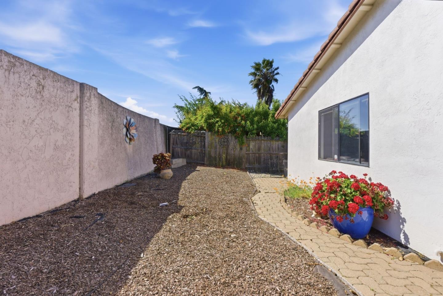 1930 Vine Drive