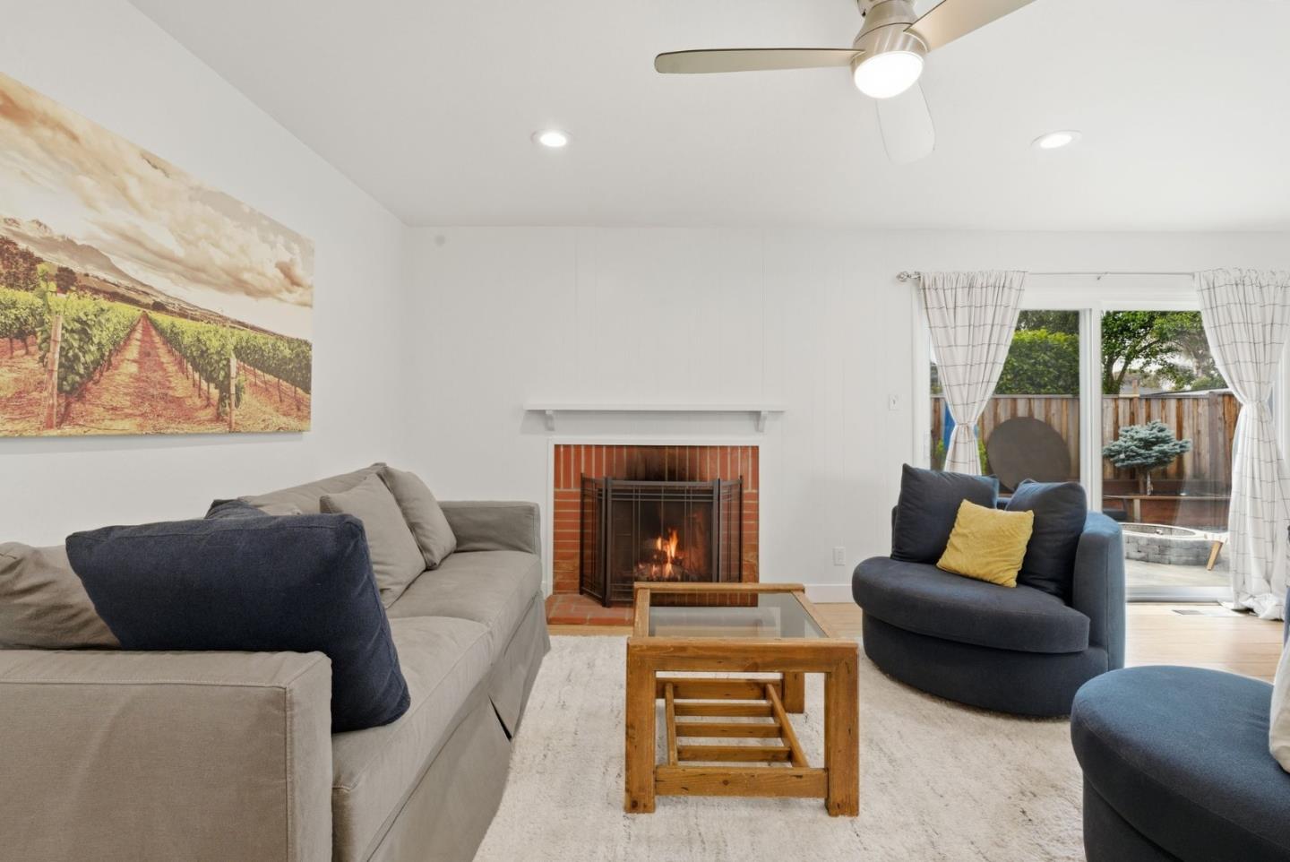 1204 Mcfarlane Lane