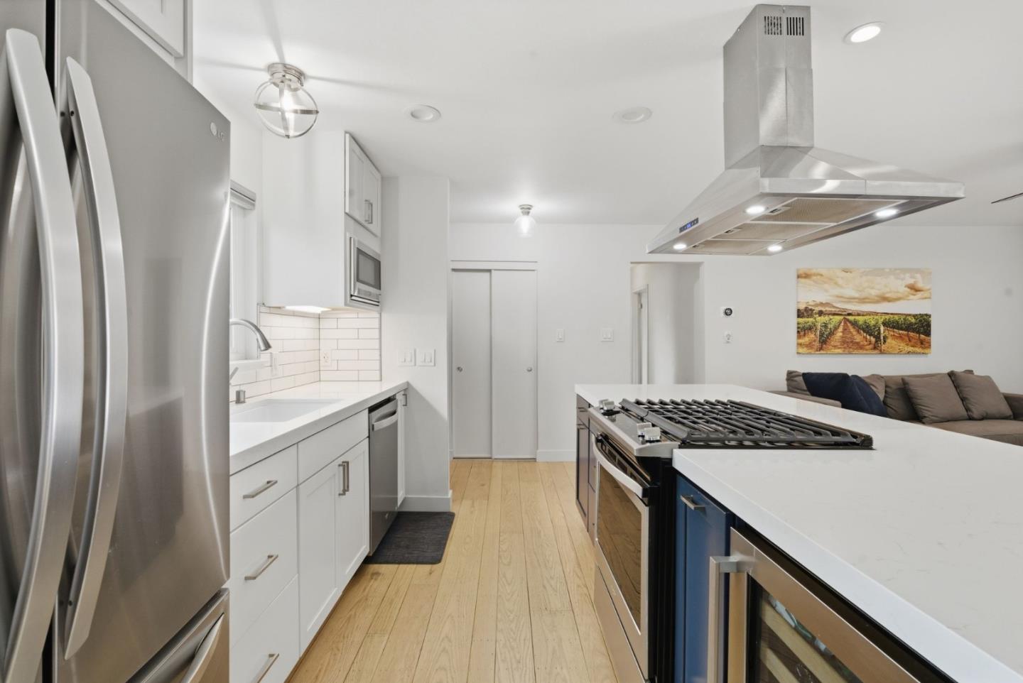 1204 Mcfarlane Lane
