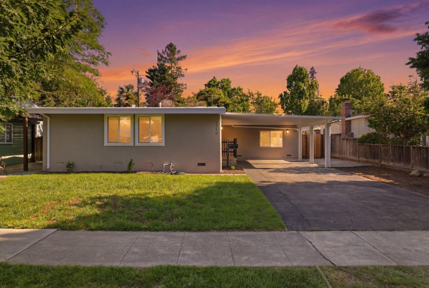2310 Peachtree Lane