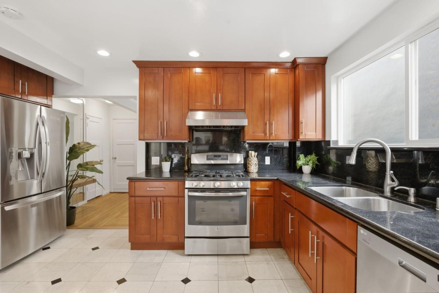 51 Hillsdale Avenue