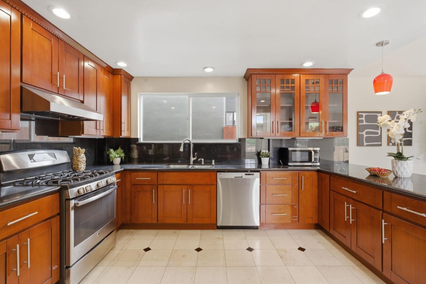 51 Hillsdale Avenue