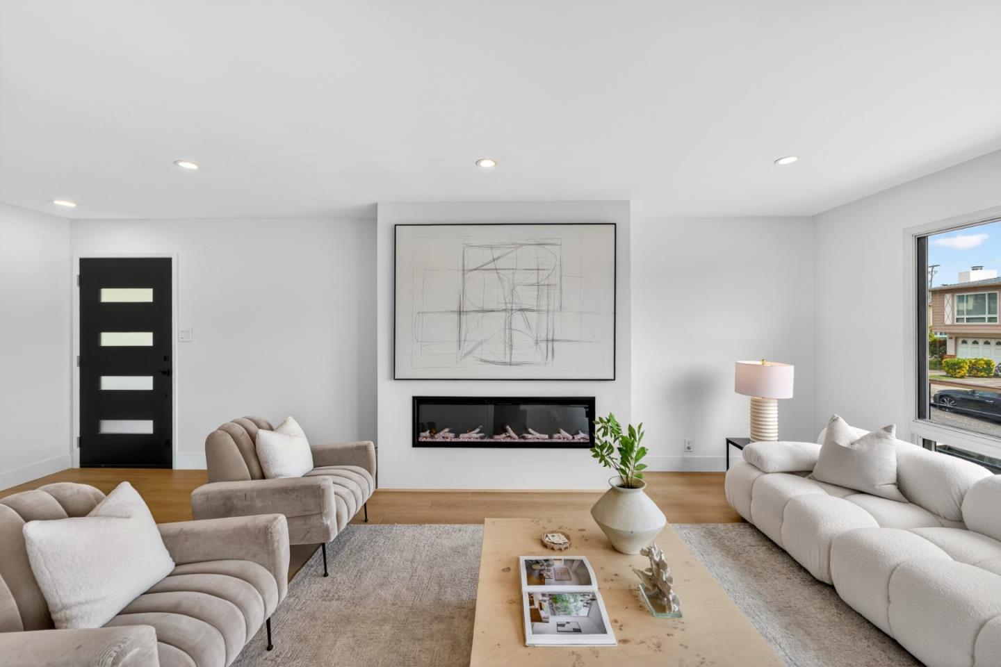 659 Parkview Circle