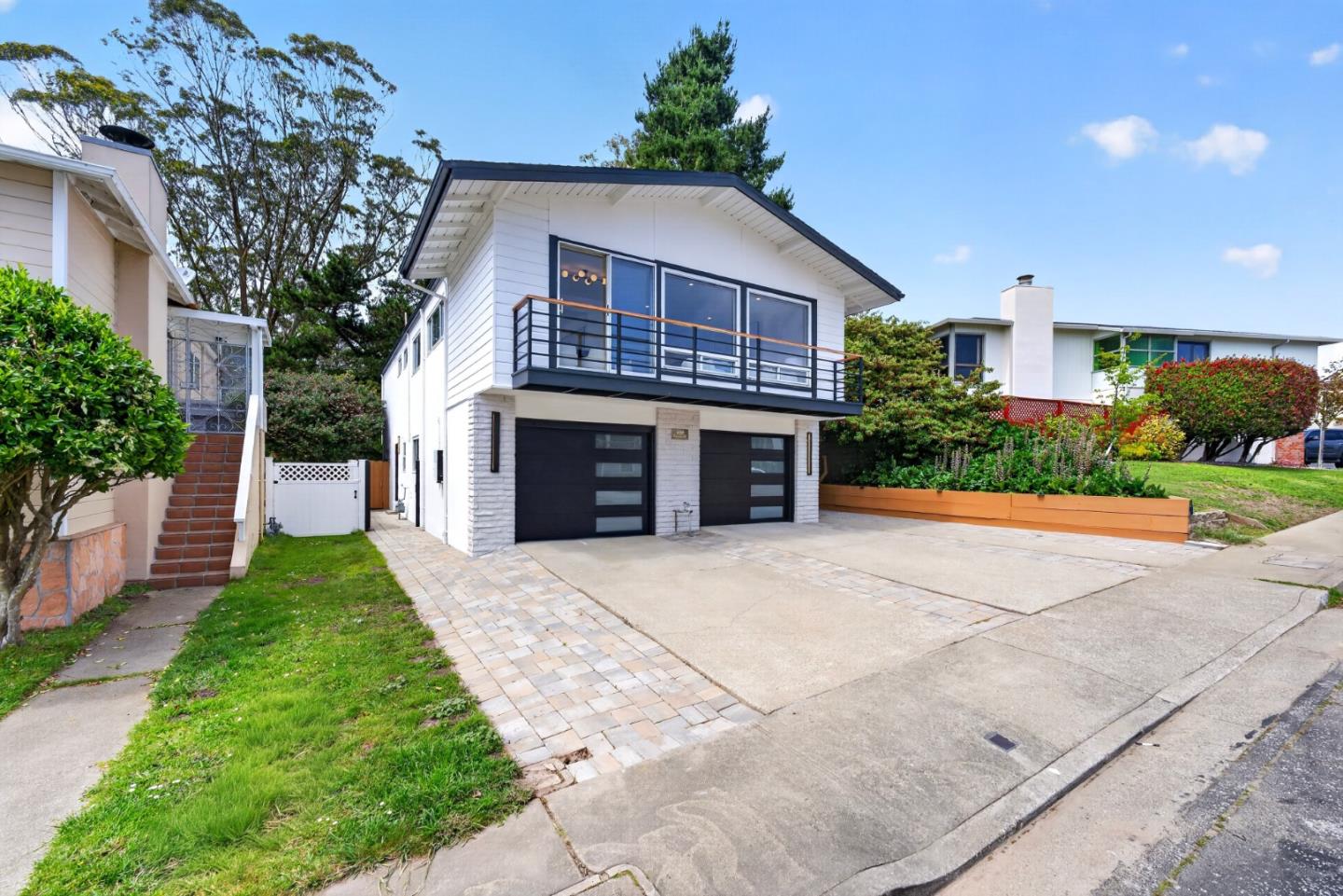 659 Parkview Circle